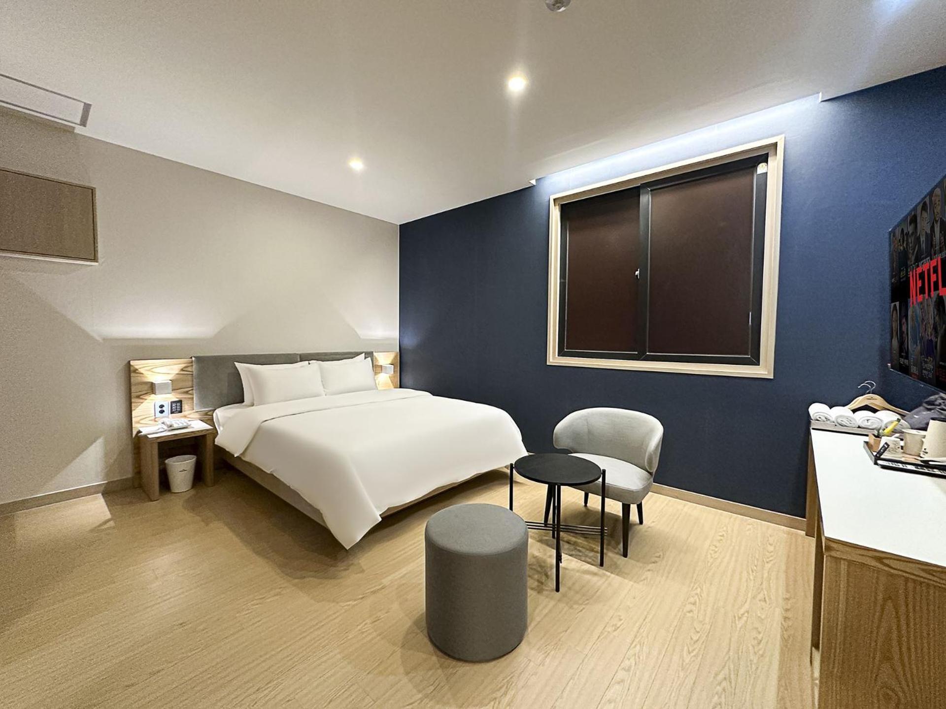 Hound Hotel Changwon Eksteriør bilde