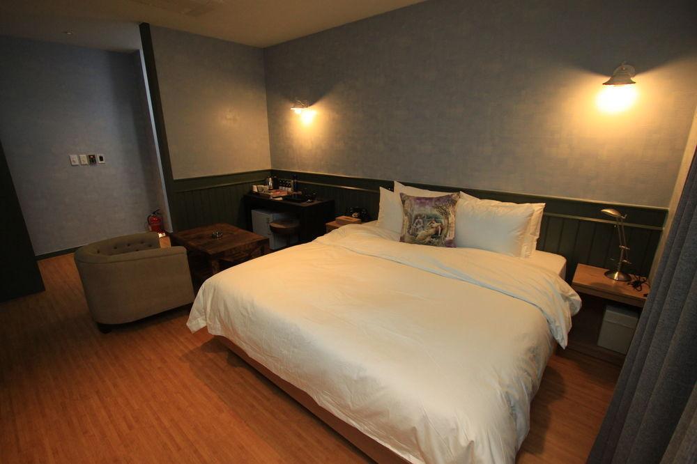 Hound Hotel Changwon Eksteriør bilde