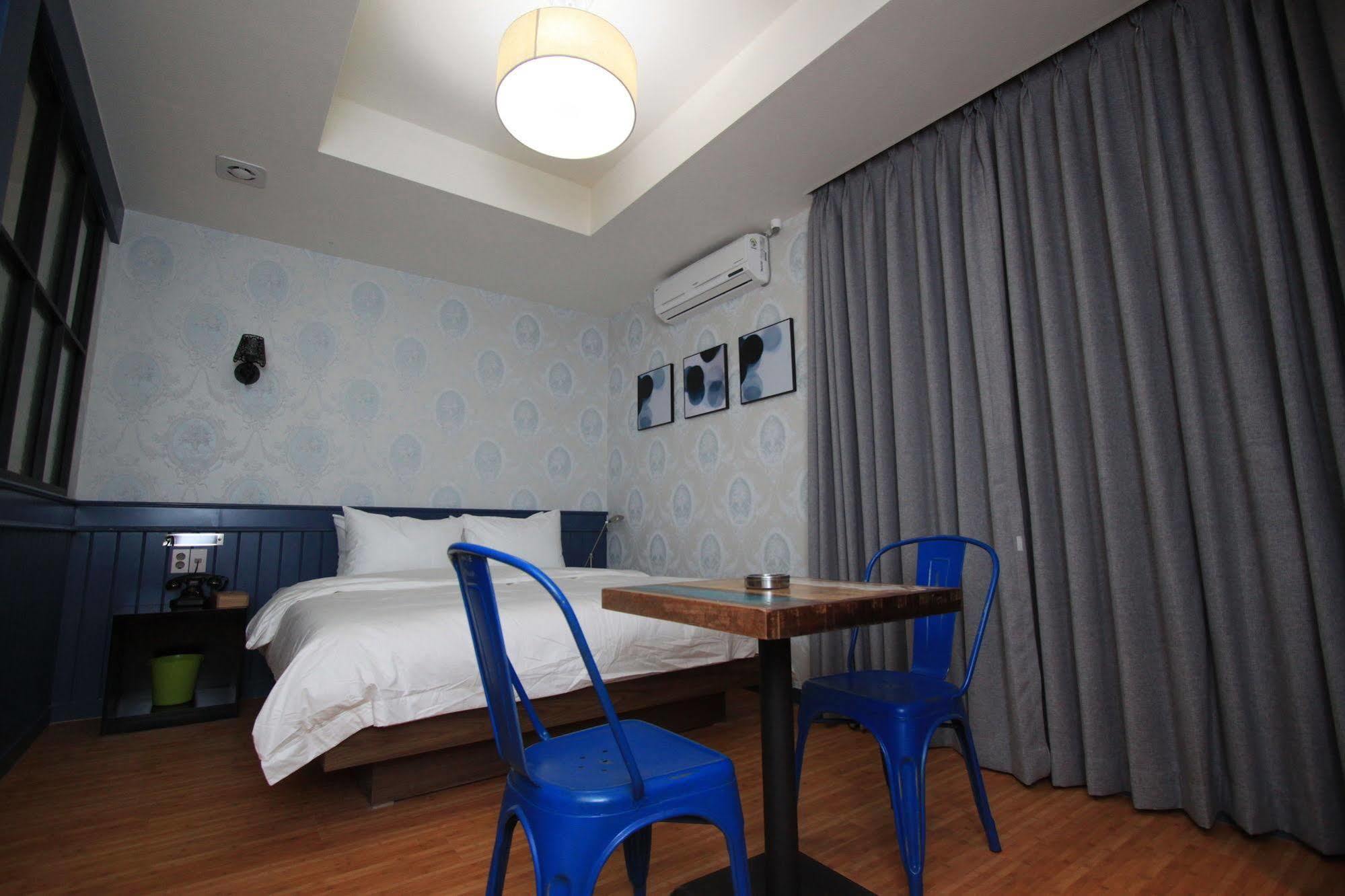 Hound Hotel Changwon Eksteriør bilde
